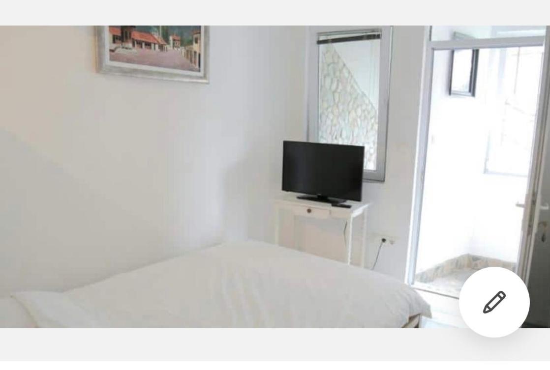 Studio Apartments Siesta Saraievo Exterior foto