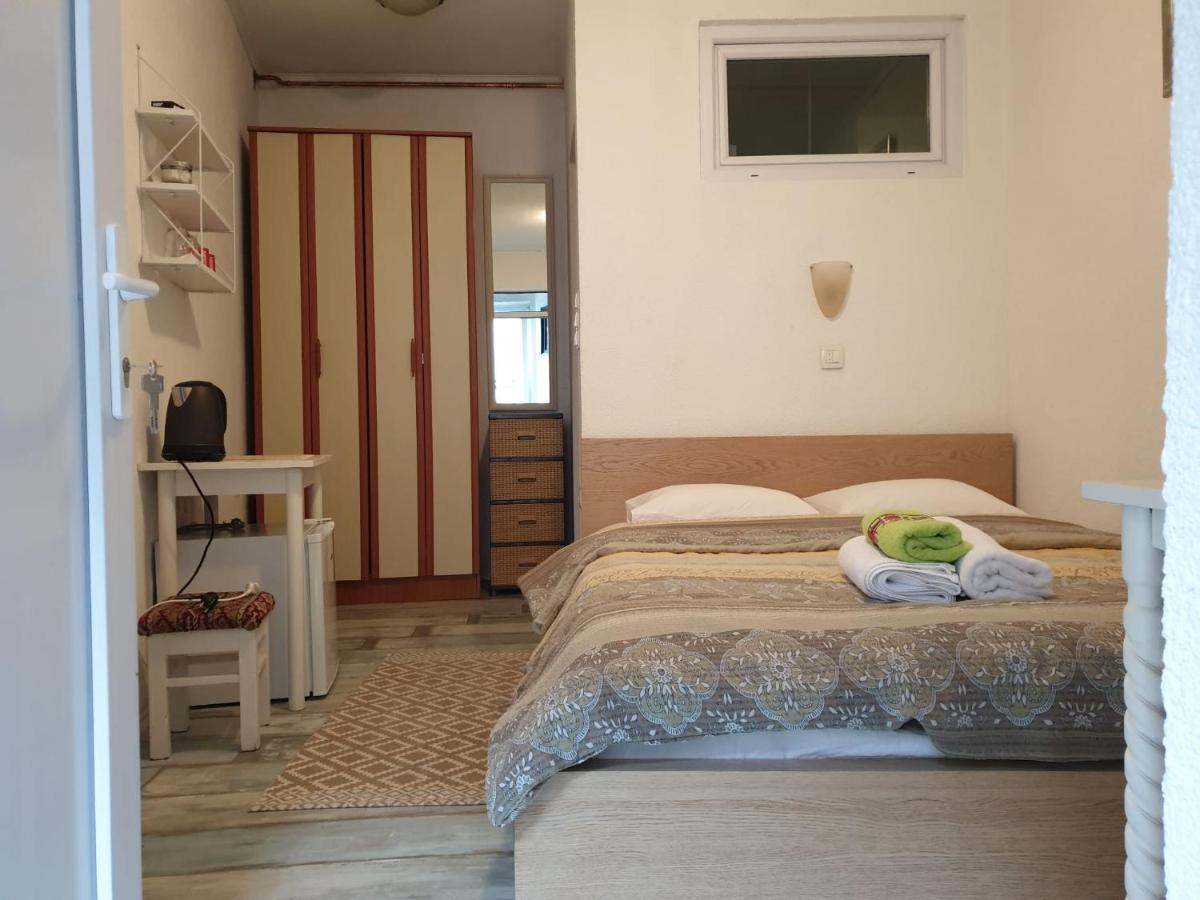 Studio Apartments Siesta Saraievo Exterior foto